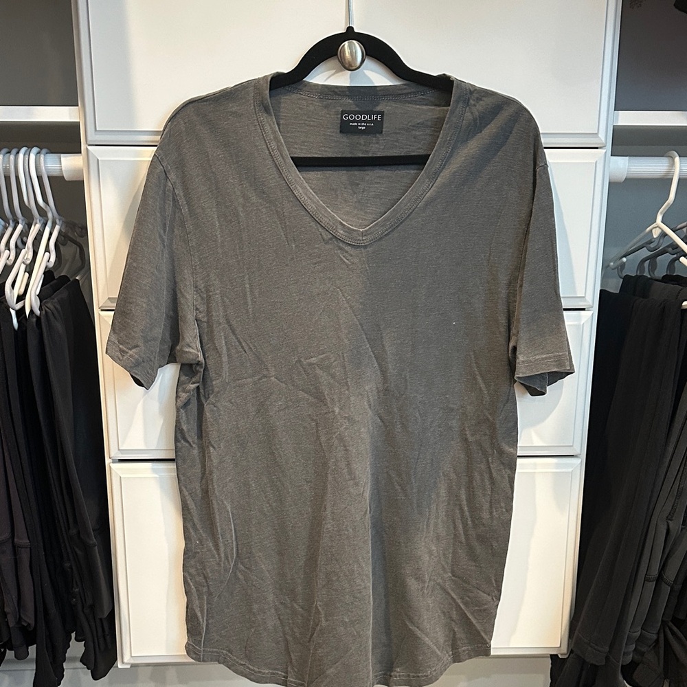 Goodlife Men's Charcoal V-Neck Tee